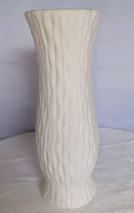 White Ceramic Vase with Horizontal Wavy Ridges