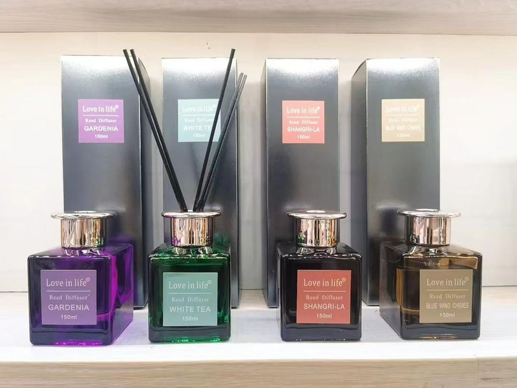 Love in Life Reed Diffuser — Blue Wind Chimes, White Tea & Gardenia (150ml)