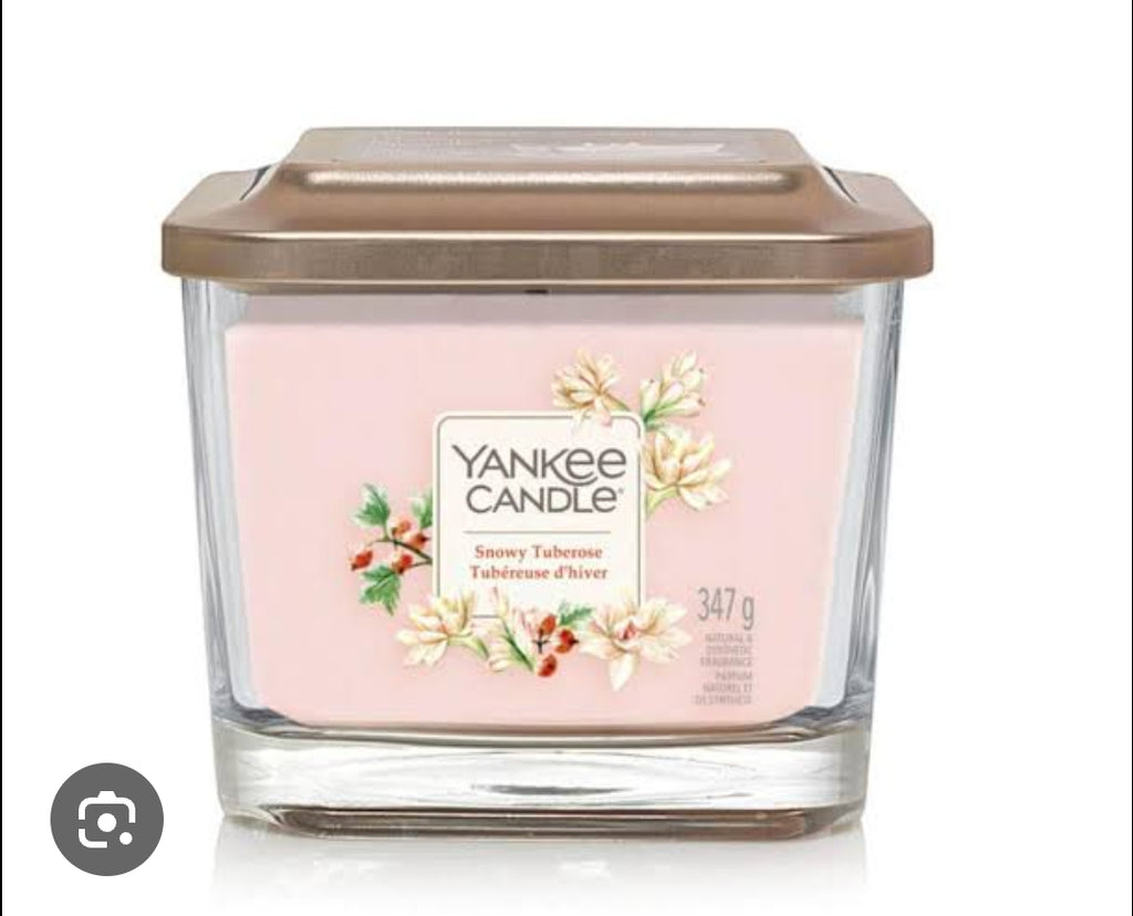 YANKEE Candle Snowy Tuberose Scented Candle – 347g