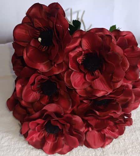 Silk Anemone Stem – Red Single Artificial Flower for Bold and Romantic Décor